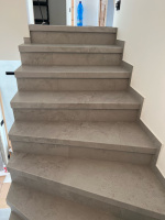 Vinylove schody s dekokrem kamene BUKOMA Beton kamen sedy Prace